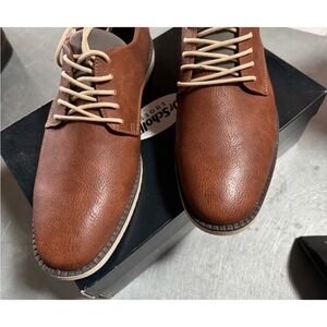 Dr. Scholl's Brown Oxfords with Lace-Up Design and Smooth Leather